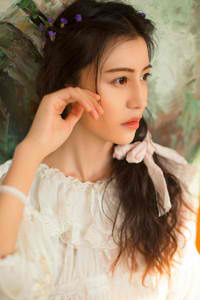 女尸